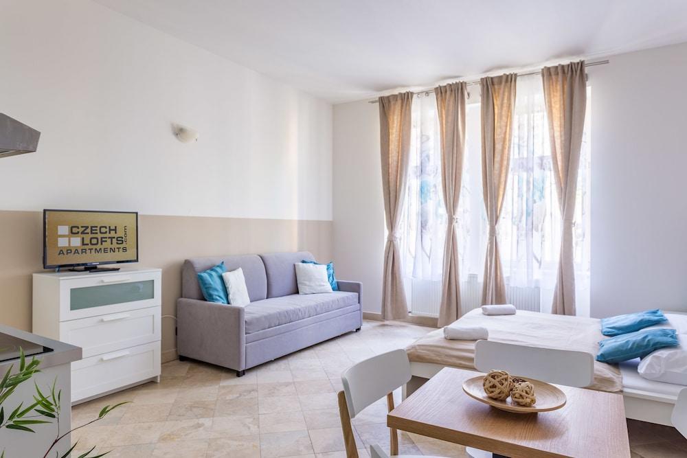 Legerova 33 Apartments Πράγα Εξωτερικό φωτογραφία